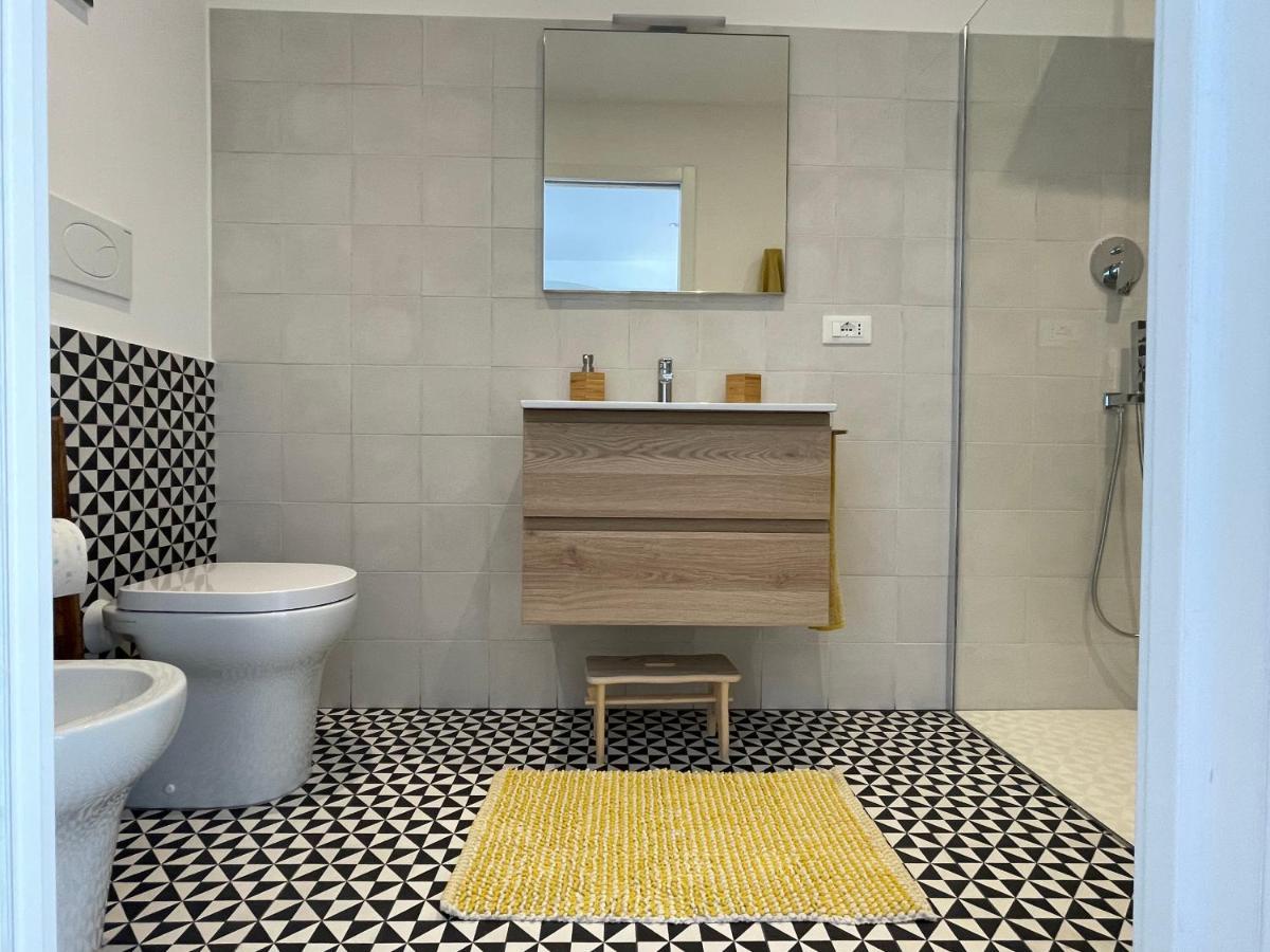 I Mezzanini Di Palazzo Bonaccorsi Apartment Milazzo Luaran gambar