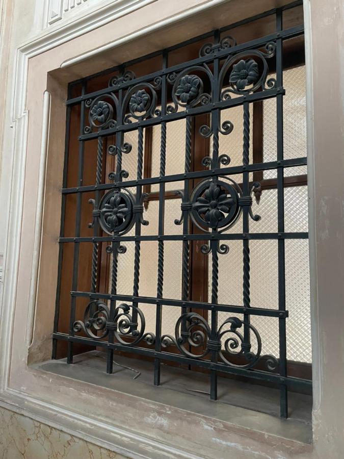 I Mezzanini Di Palazzo Bonaccorsi Apartment Milazzo Luaran gambar