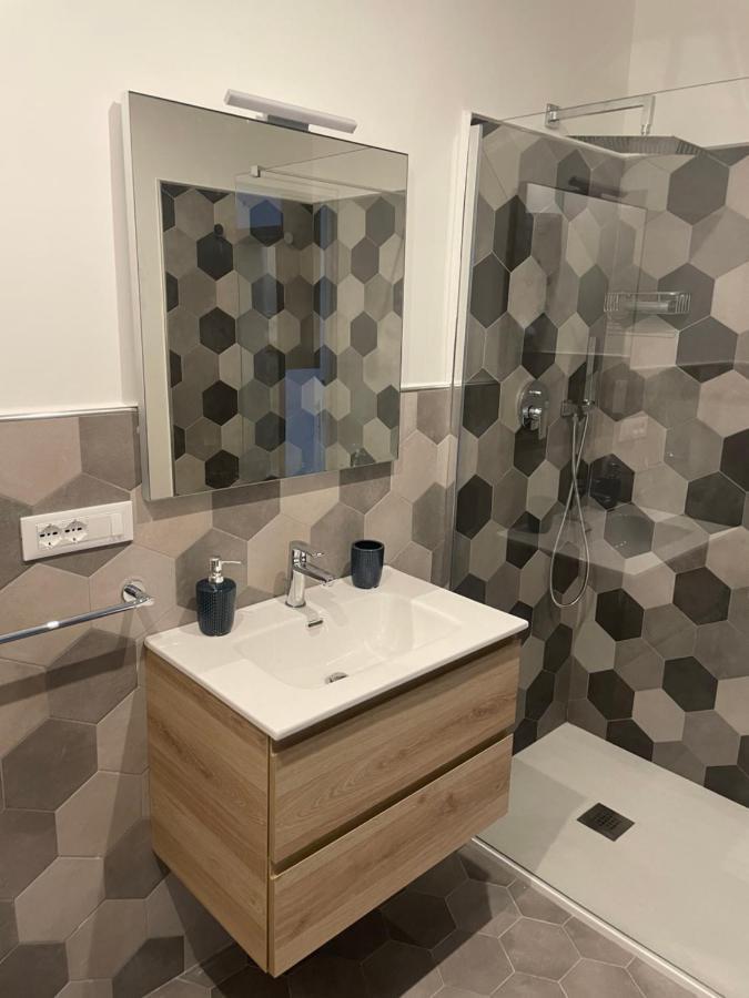 I Mezzanini Di Palazzo Bonaccorsi Apartment Milazzo Luaran gambar